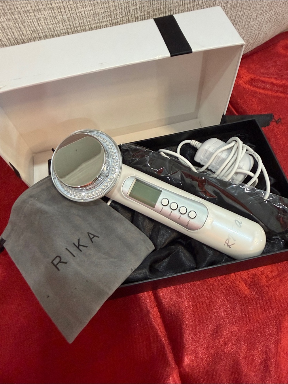 White LED Facial Massager – Ultrasonic Skin Care Device